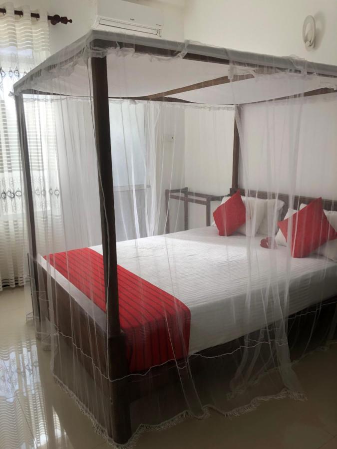 Hotel Hiriketiya New Radiant House Dikwella Exteriér fotografie